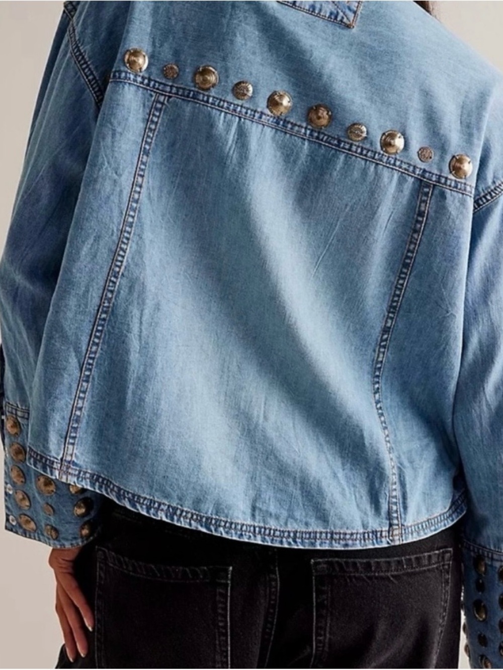 NWT- Free People - Austin Denim Top - Medium - Picture 4 of 11